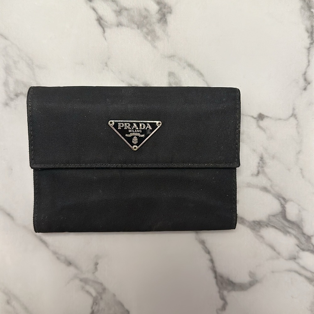 PRADA MILANO BLACK WALLET